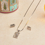 Silver Lotus Stills Necklace Set