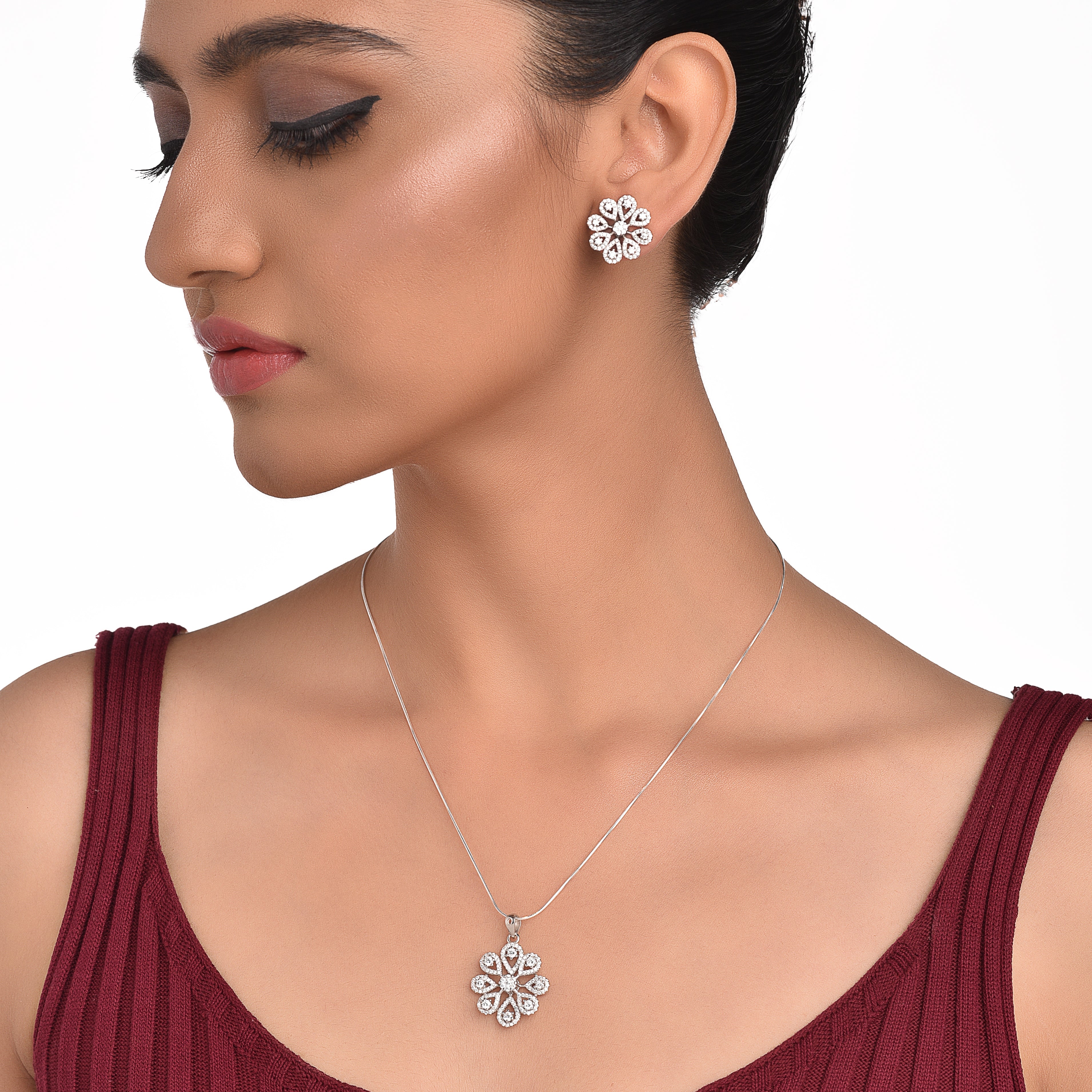 Silver Zircon Snowflake Necklace Set