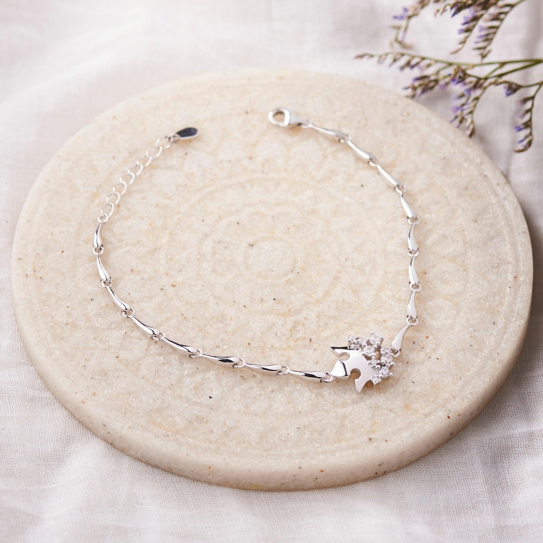 Silver Zircon Crown Bracelet Dhanaza